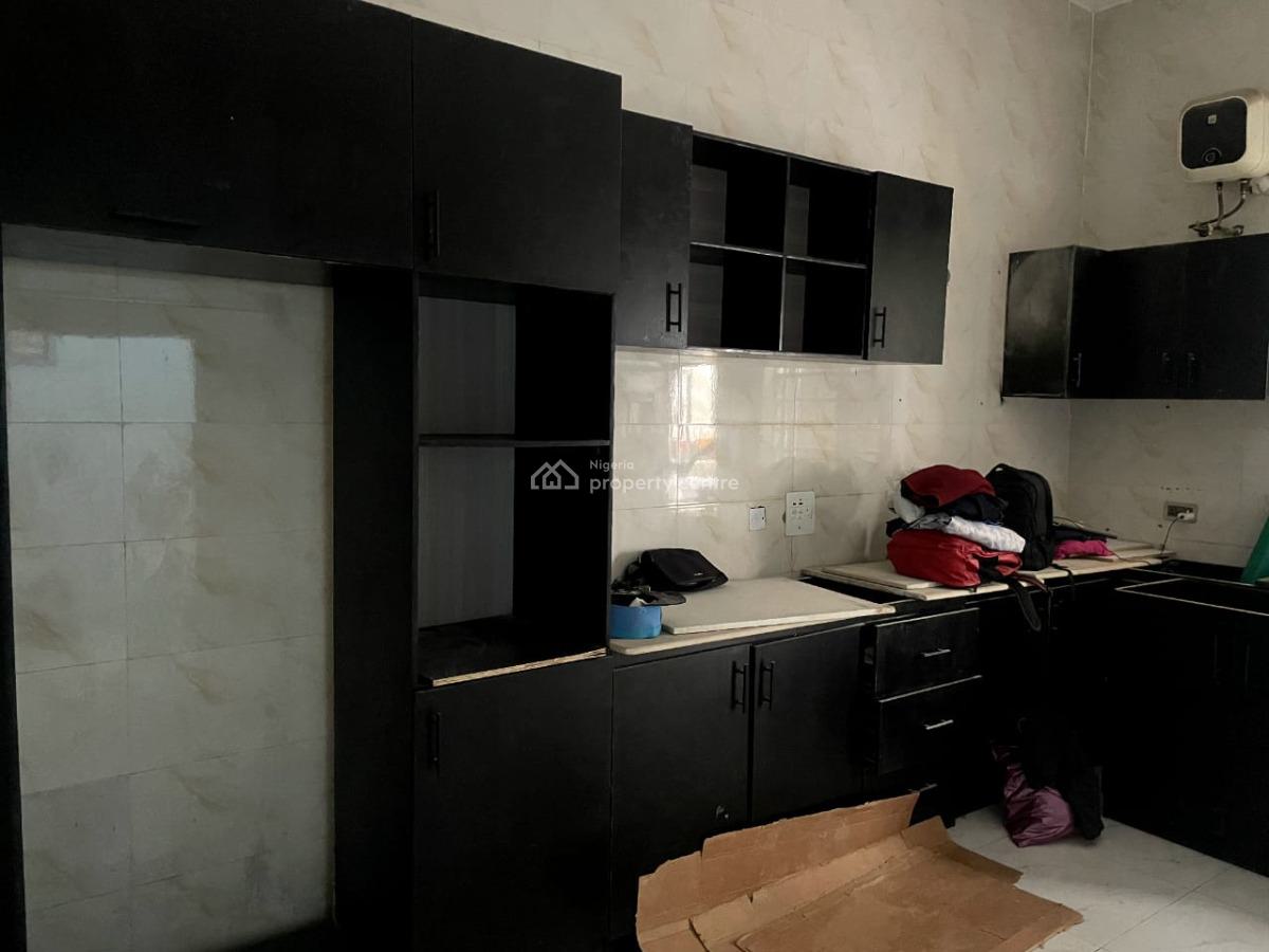 Spacious 4 Bedroom Terrace Duplex in a Secured Estate in Chevron Drive, Chevron Drive, Lekki, Lagos, Terraced Duplex for Rent