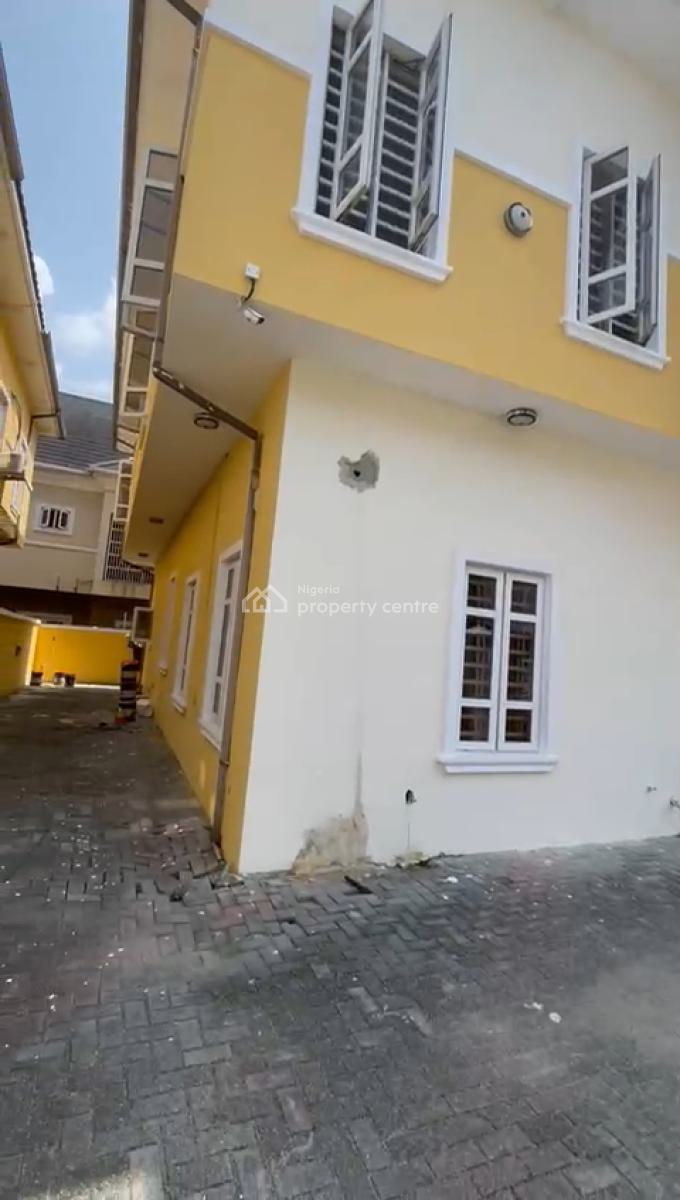 a Room & a Parlour Self Contained in an Estates, Ologolo Lekki Lagos, Ologolo, Lekki, Lagos, Mini Flat (room and Parlour) for Rent