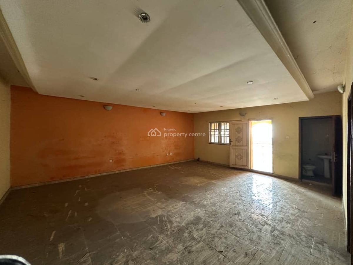 Spacious 3 Bedroom Flat Apartment, Badore, Ajah, Lagos, Flat / Apartment for Rent