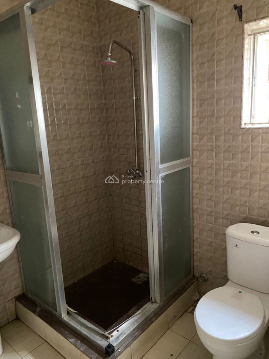 3 Bedroom Flat, Olowora Omole Phase 2 Extension, Omole Phase 2, Ikeja, Lagos, Flat / Apartment for Rent