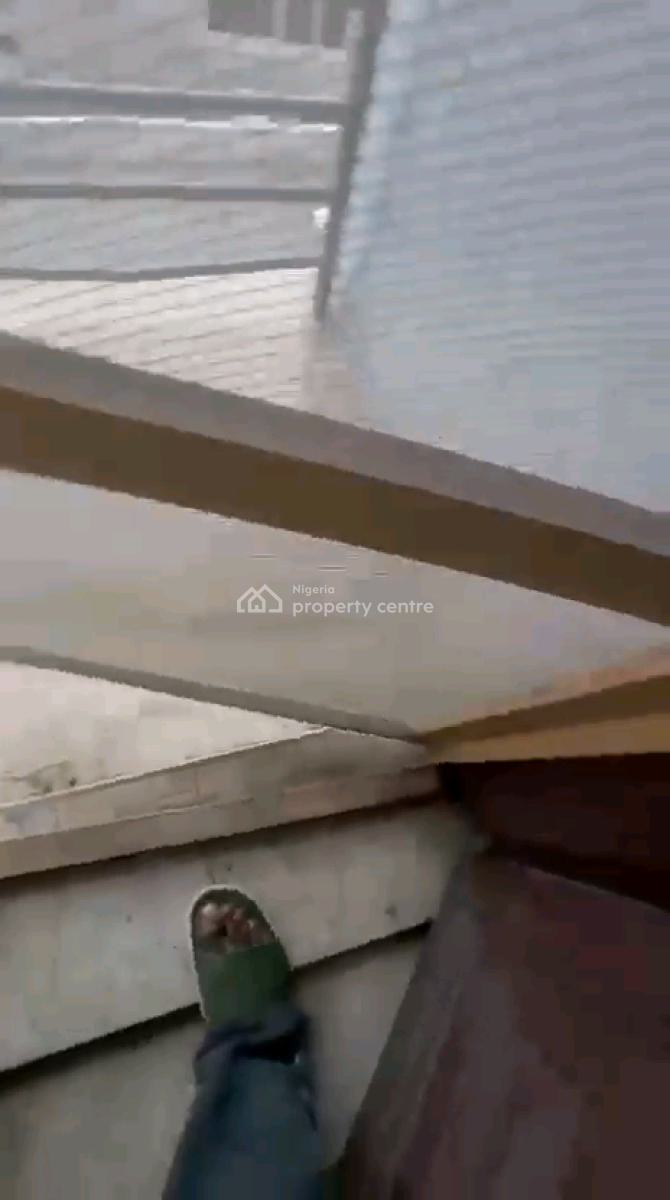 2 Bedroom Upstairs All Room En-suite with Guest Toilet, Soluyi, Gbagada, Lagos, Flat / Apartment for Rent