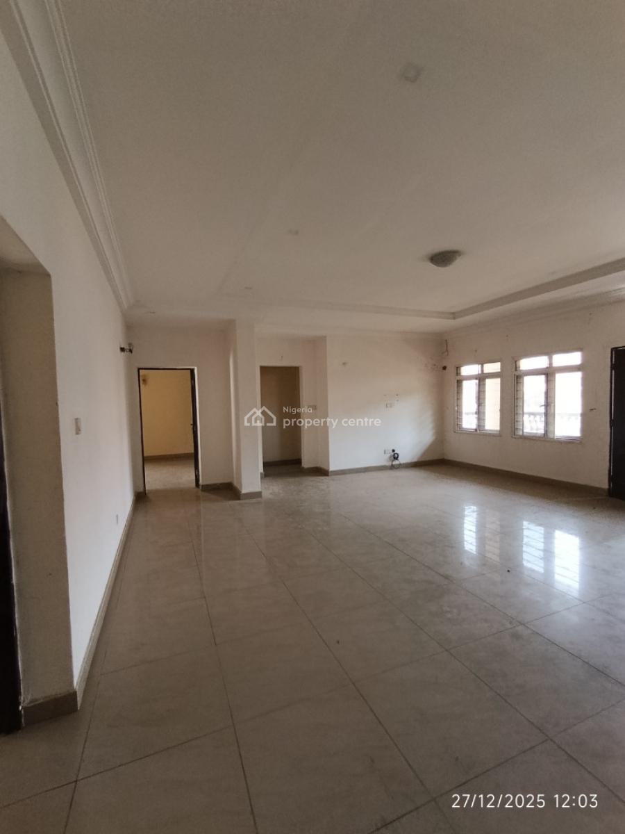 2bedroom Flat @utako, Very Nice Neighbourhood Tared Road, Utako, Abuja, Flat / Apartment for Rent