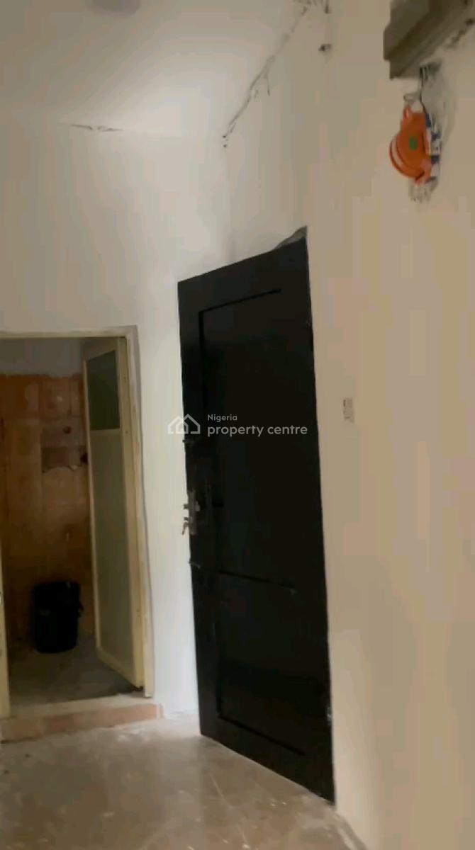 a Newly Renovated Standard Miniflat on Ground Floor with 1t and Bath, Off Goodluck, Ori-oke, Ogudu, Lagos, Mini Flat (room and Parlour) for Rent