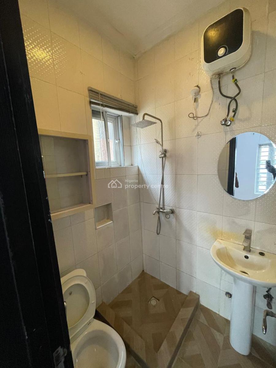 All New Luxury Standard Ensuit 1 Bedroom Studio Apt with Acs Upstair, Alpha Beach Road By Chevron, Lekki, Lagos, Mini Flat (room and Parlour) for Rent
