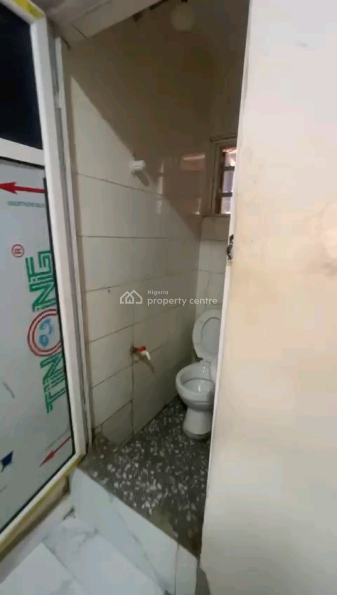 a Roomself Apartment, 4,ososa Street, Off Bariga Road, Bariga, Shomolu, Lagos, Self Contain (single Rooms) for Rent
