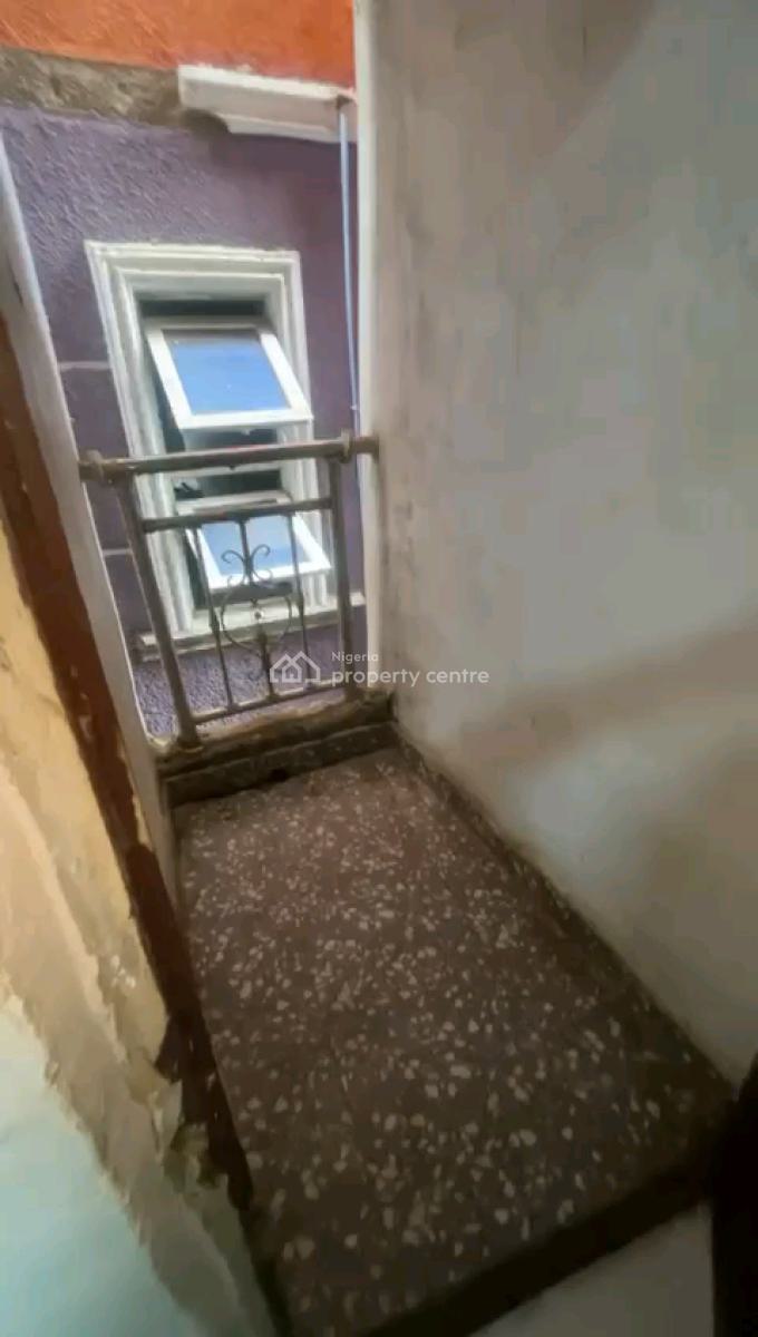 a Roomself Apartment, 4,ososa Street, Off Bariga Road, Bariga, Shomolu, Lagos, Self Contain (single Rooms) for Rent