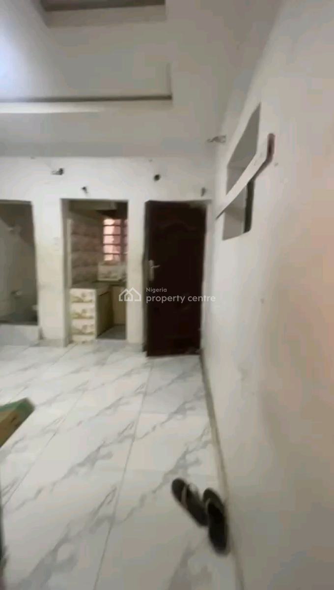 a Roomself Apartment, 4,ososa Street, Off Bariga Road, Bariga, Shomolu, Lagos, Self Contain (single Rooms) for Rent