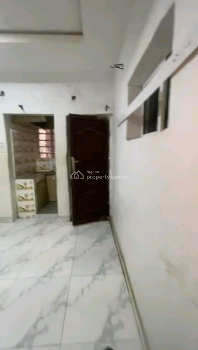 a Roomself Apartment, 4,ososa Street, Bariga Road, Bariga, Shomolu, Lagos, Self Contain (single Rooms) for Rent