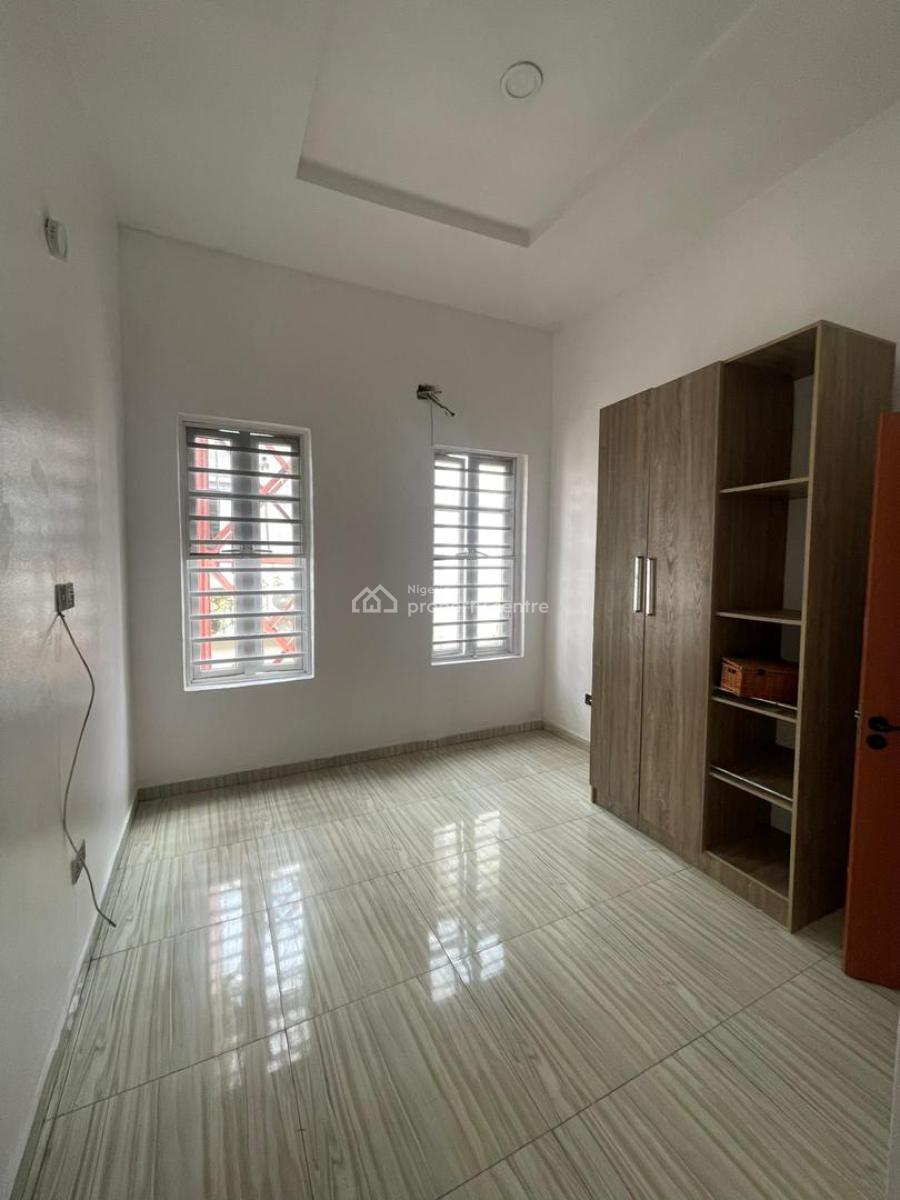 Spacious 4bedroom Terrace Duplex with Bq at Chevron Lekki, Chevron Drive, Lekki, Lagos, Terraced Duplex for Rent