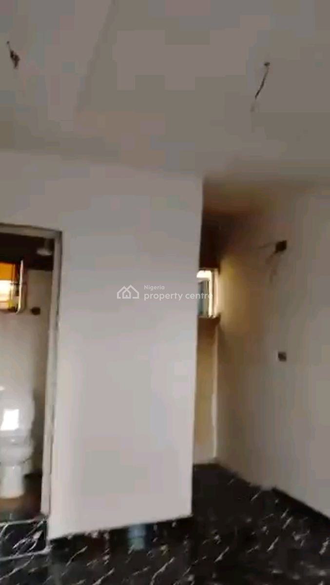 a Newly Built and Decent Roomself Contain, Upstairsbfor Lease, Off Pedro Road, Ladilak, Shomolu, Lagos, Self Contain (single Rooms) for Sale