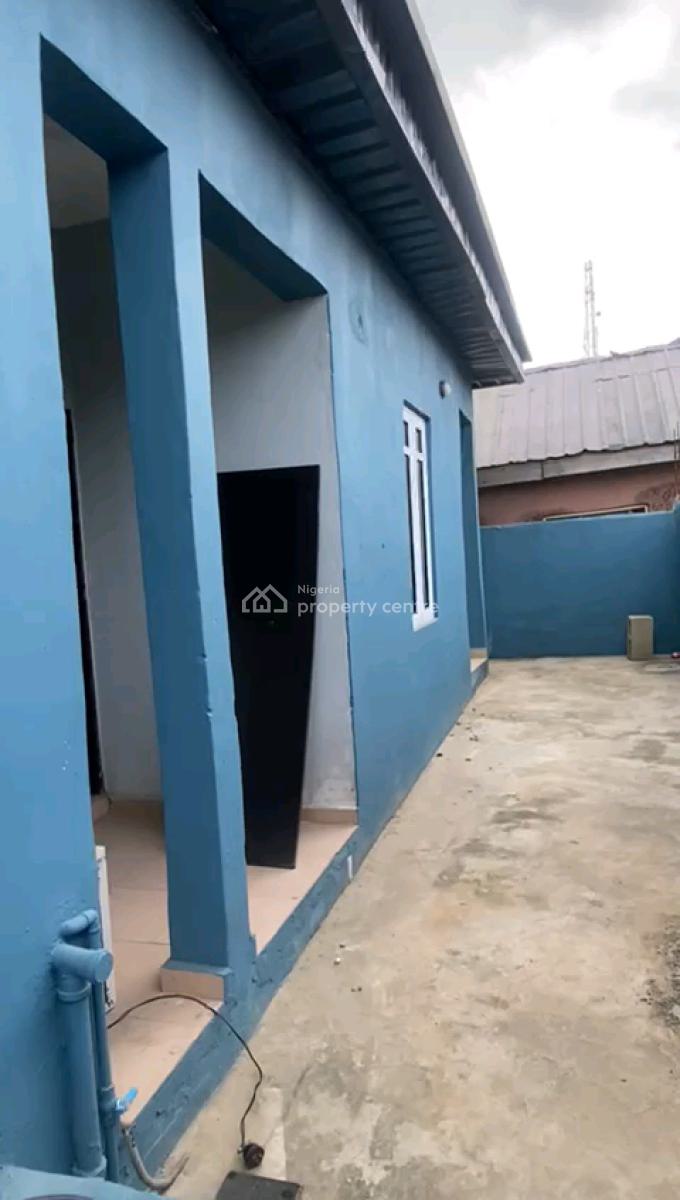 Newly Renovated Spacious Mini Apartments with 1t1b, Ifako, Gbagada, Lagos, Mini Flat (room and Parlour) for Rent
