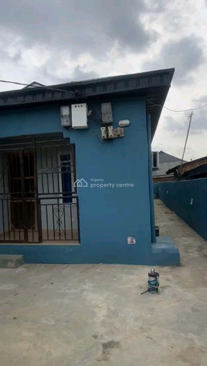 Newly Renovated Spacious Mini Apartments with 1t1b, Ifako, Gbagada, Lagos, Mini Flat (room and Parlour) for Rent