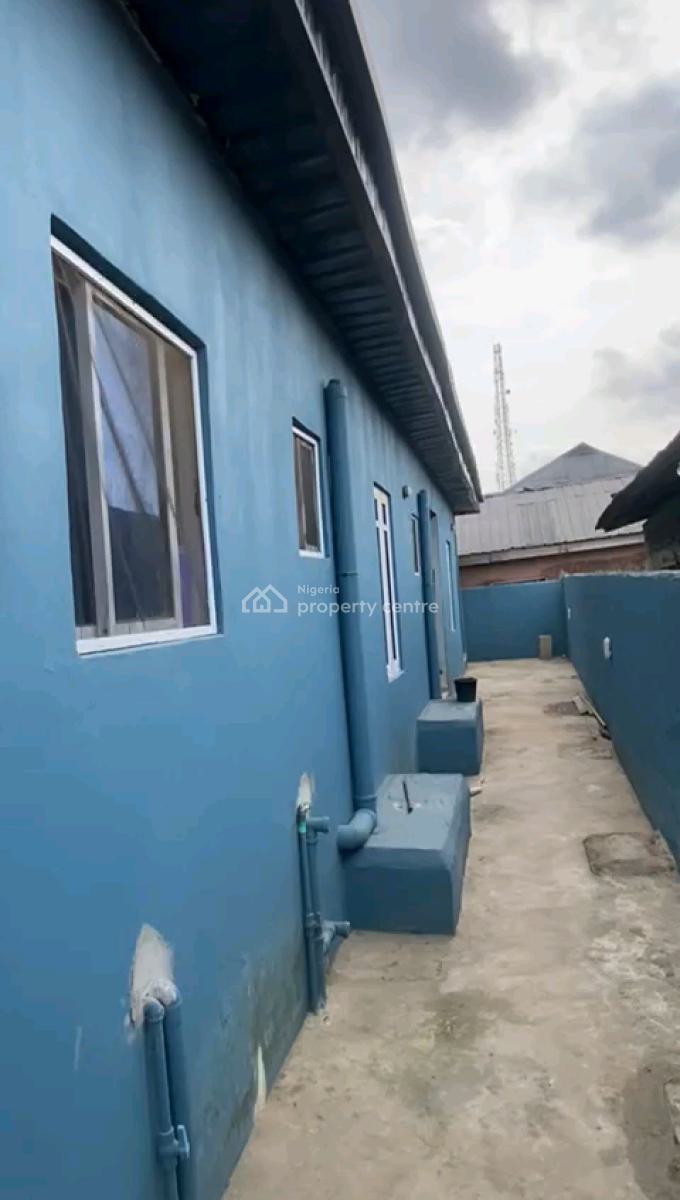 Newly Renovated Spacious Mini Apartments with 1t1b, Ifako, Gbagada, Lagos, Mini Flat (room and Parlour) for Rent