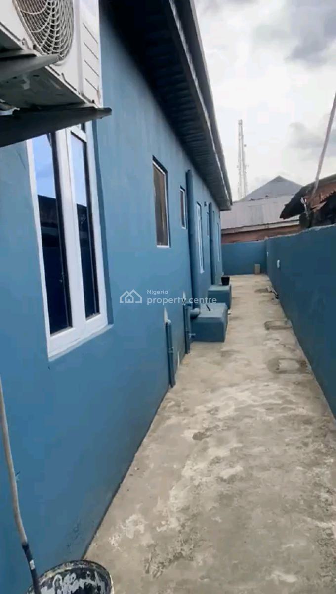 Newly Renovated Spacious Mini Apartments with 1t1b, Ifako, Gbagada, Lagos, Mini Flat (room and Parlour) for Rent