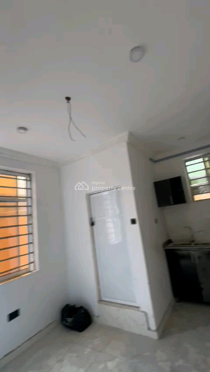 Newly Built N Nicely Finished  (self Compound) 3 Bedrooms  Up Flat, Soluyi, Gbagada, Lagos, Flat / Apartment for Rent