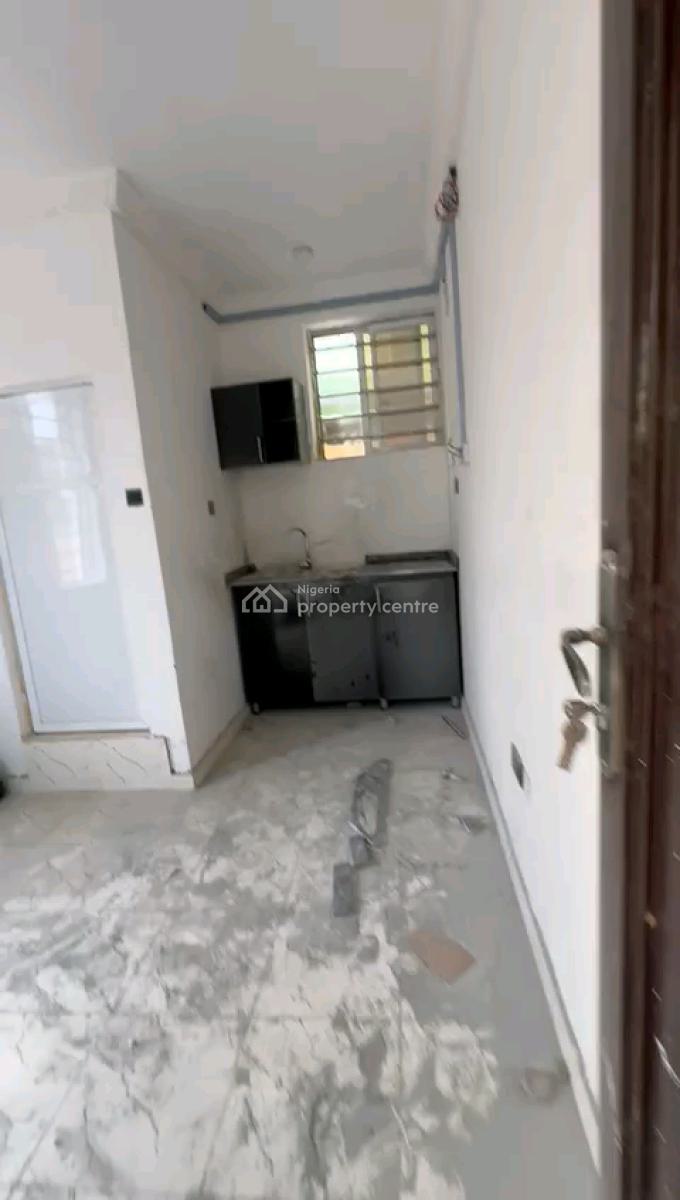 Newly Built N Nicely Finished  (self Compound) 3 Bedrooms  Up Flat, Soluyi, Gbagada, Lagos, Flat / Apartment for Rent