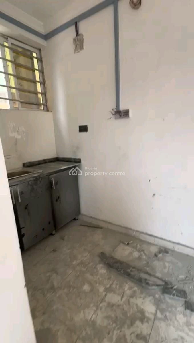 Newly Built N Nicely Finished  (self Compound) 3 Bedrooms  Up Flat, Soluyi, Gbagada, Lagos, Flat / Apartment for Rent