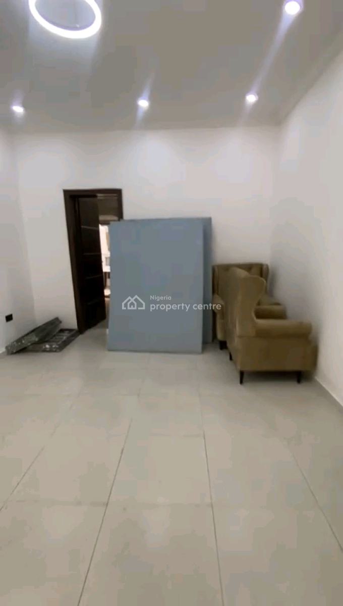 Newly Built N Nicely Finished  (self Compound) 2 Bedrooms  Up Flat, Soluyi, Gbagada, Lagos, Flat / Apartment for Rent