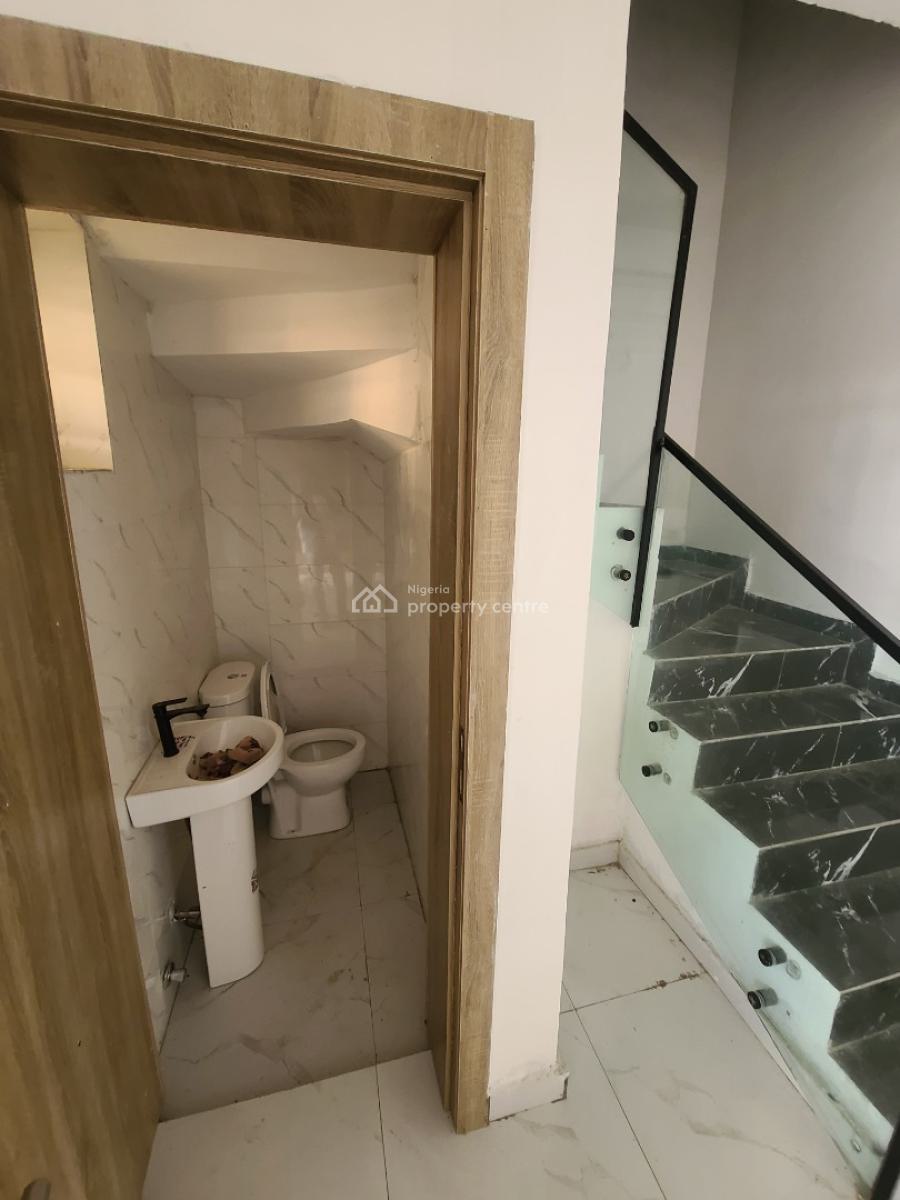 3bedroom Terrace Duplex, Sunshine Gardens Estate, Ajah, Lagos, Terraced Duplex for Sale