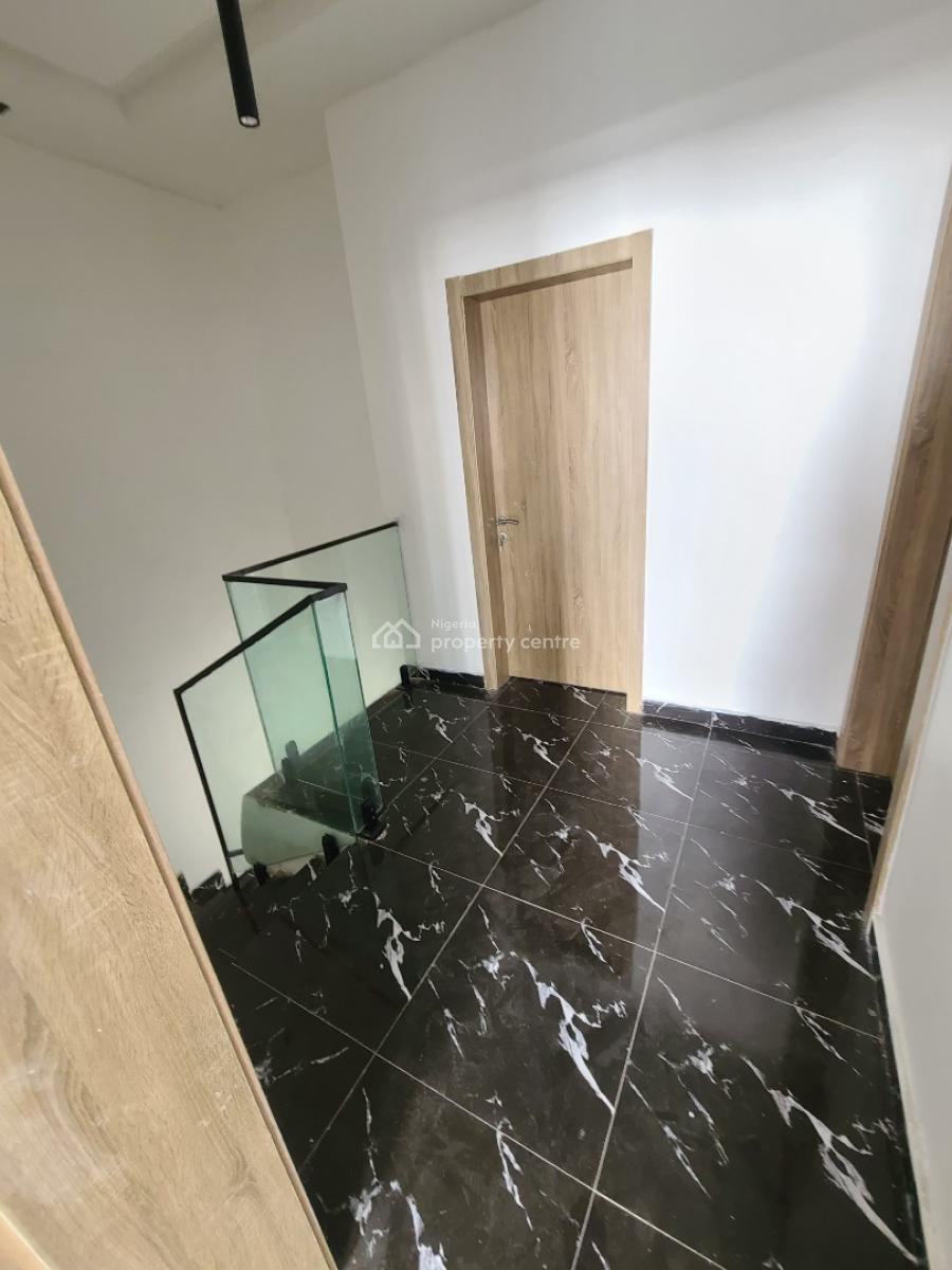 3bedroom Terrace Duplex, Sunshine Gardens Estate, Ajah, Lagos, Terraced Duplex for Sale