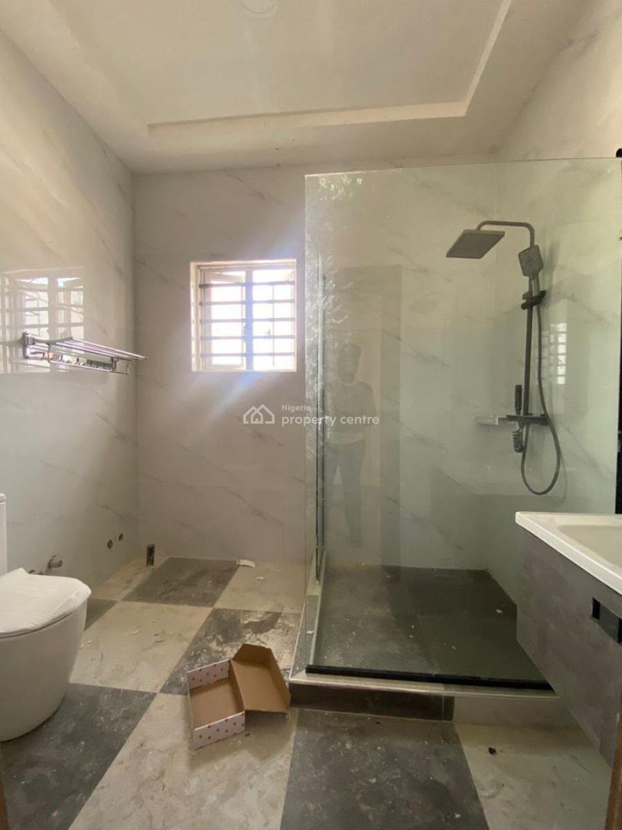 Newly Built 4 Bedroom Terrace Plus a Bq on 2 Floors, Lekki Phase 1, Lekki, Lagos, Terraced Duplex for Rent