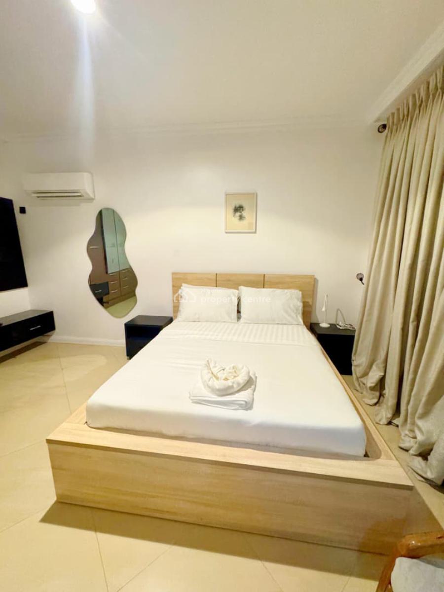 Spacious Fully Furnished 3 Bedroom Apartment, Lekki Phase 1, Lekki, Lagos, Flat / Apartment for Rent