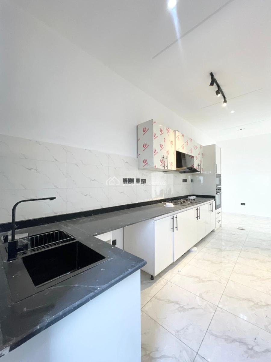 2 Bedroom Flat, Off Domino Pizza Ologolo Lagos, Ologolo, Lekki, Lagos, Flat / Apartment for Rent