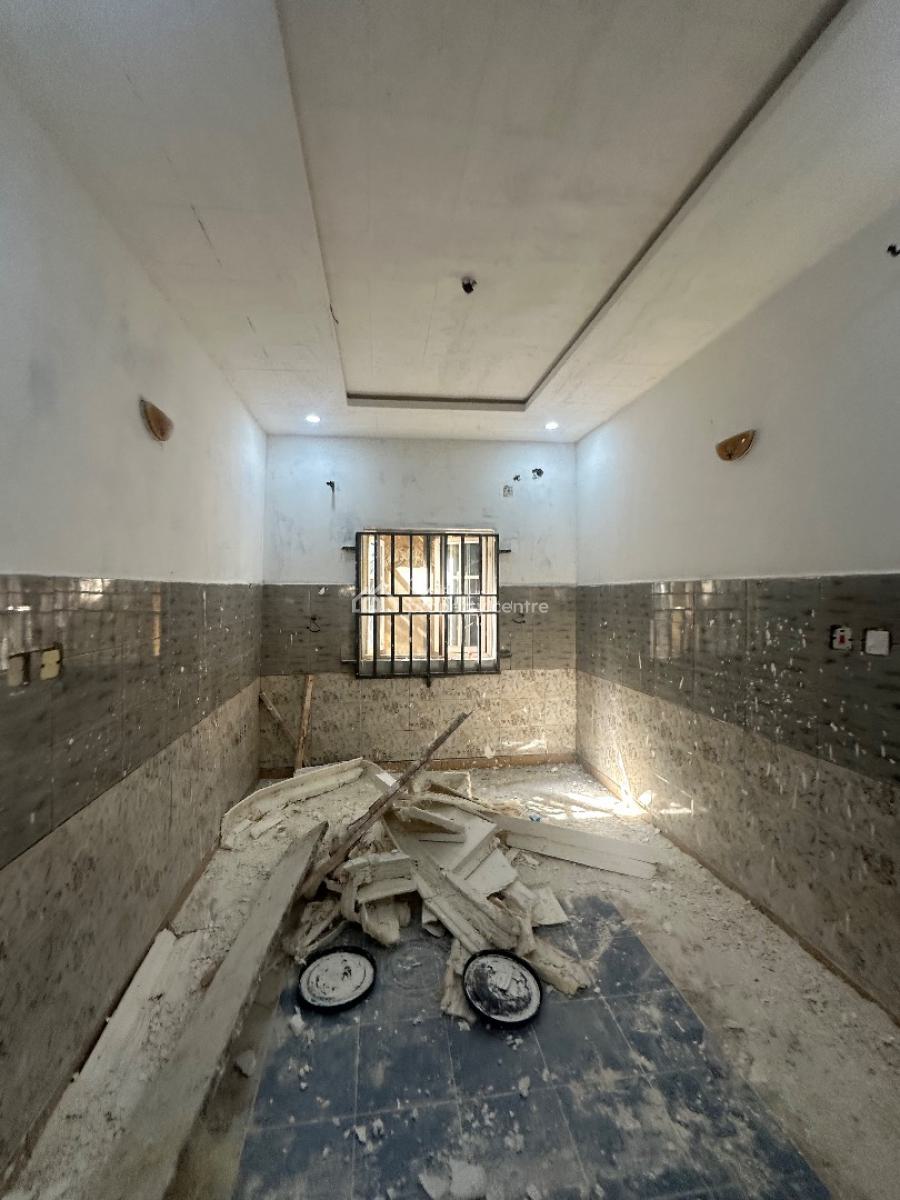 Excellent 2 Bedroom Bungalow, Zone E, Apo Resettlement, Apo, Abuja, Detached Bungalow for Rent