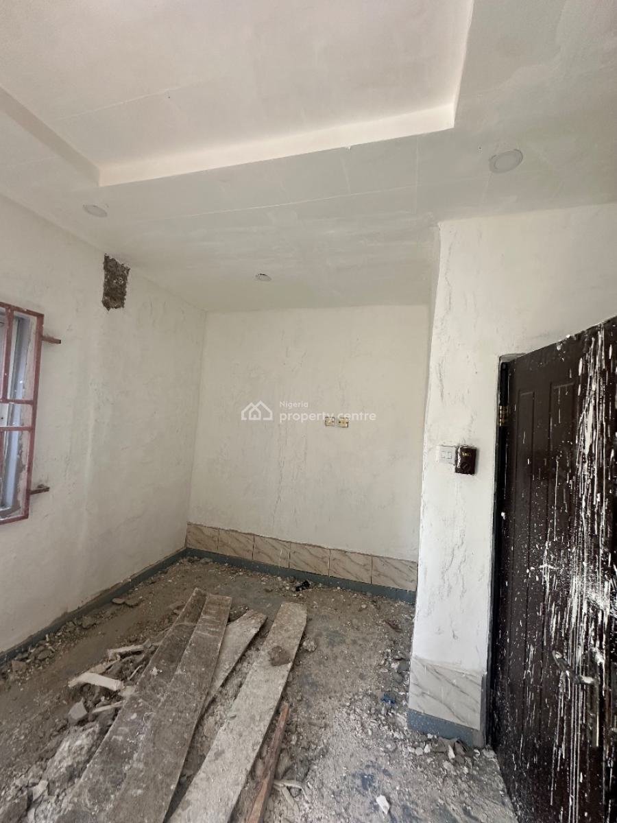 Excellent 2 Bedroom Bungalow, Zone E, Apo Resettlement, Apo, Abuja, Detached Bungalow for Rent