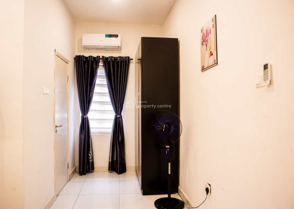 Fully Furnished & Serviced Luxury 2bedrooms Terrace Duplex with Bq, Metro Homes Estate, After Abraham Adesanya Traffic Light, Ajah, Lagos, Terraced Duplex for Rent