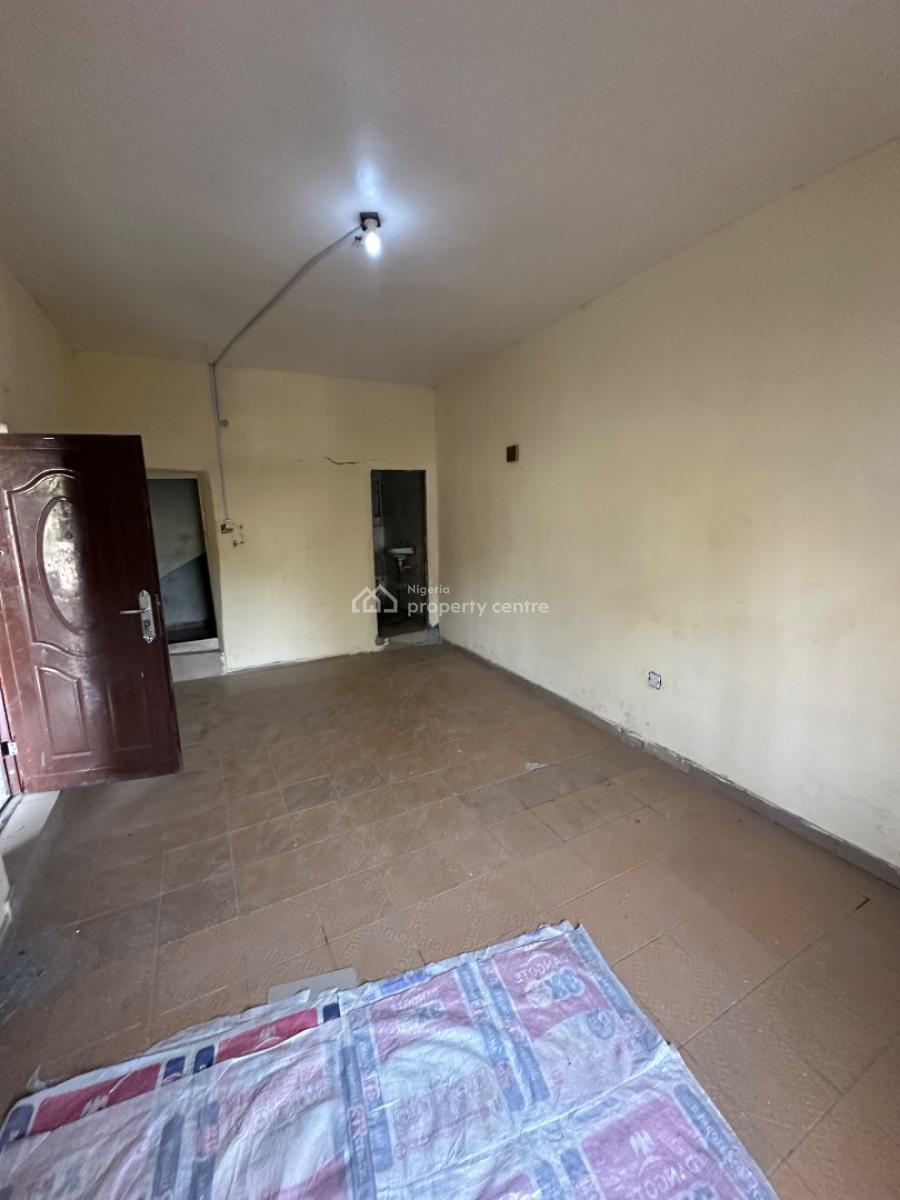a Room Self Contain, 5th Avenue Gwarinpa, Gwarinpa, Abuja, Self Contain (single Rooms) for Rent