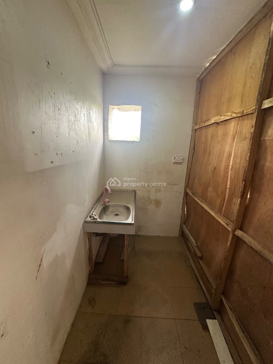 a Room Self Contain in a Good Environment, 5th Avenue, Gwarinpa, Abuja, Self Contain (single Rooms) for Rent