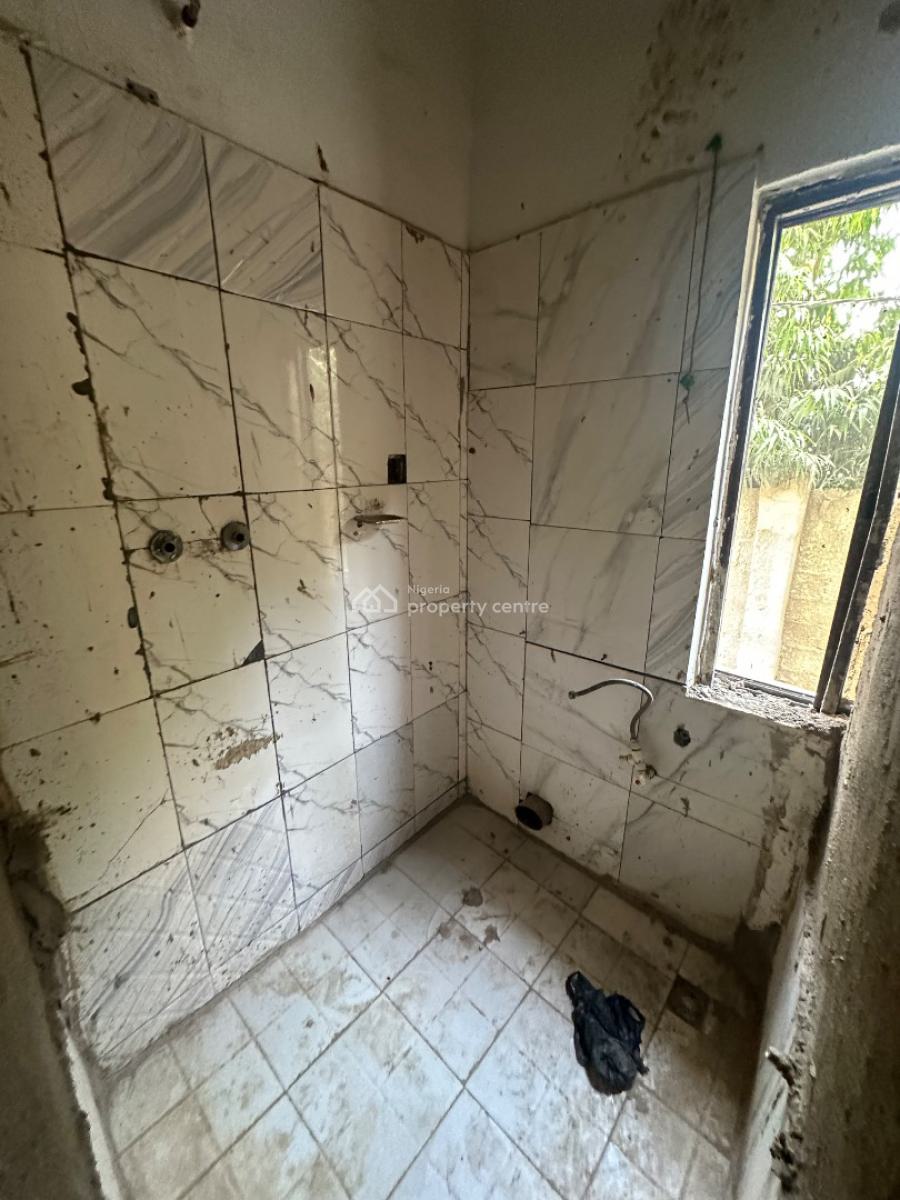 One Bedroom Apartment in a Serene Environment, 5th Avenue Gwarinpa, Gwarinpa, Abuja, Flat / Apartment for Rent