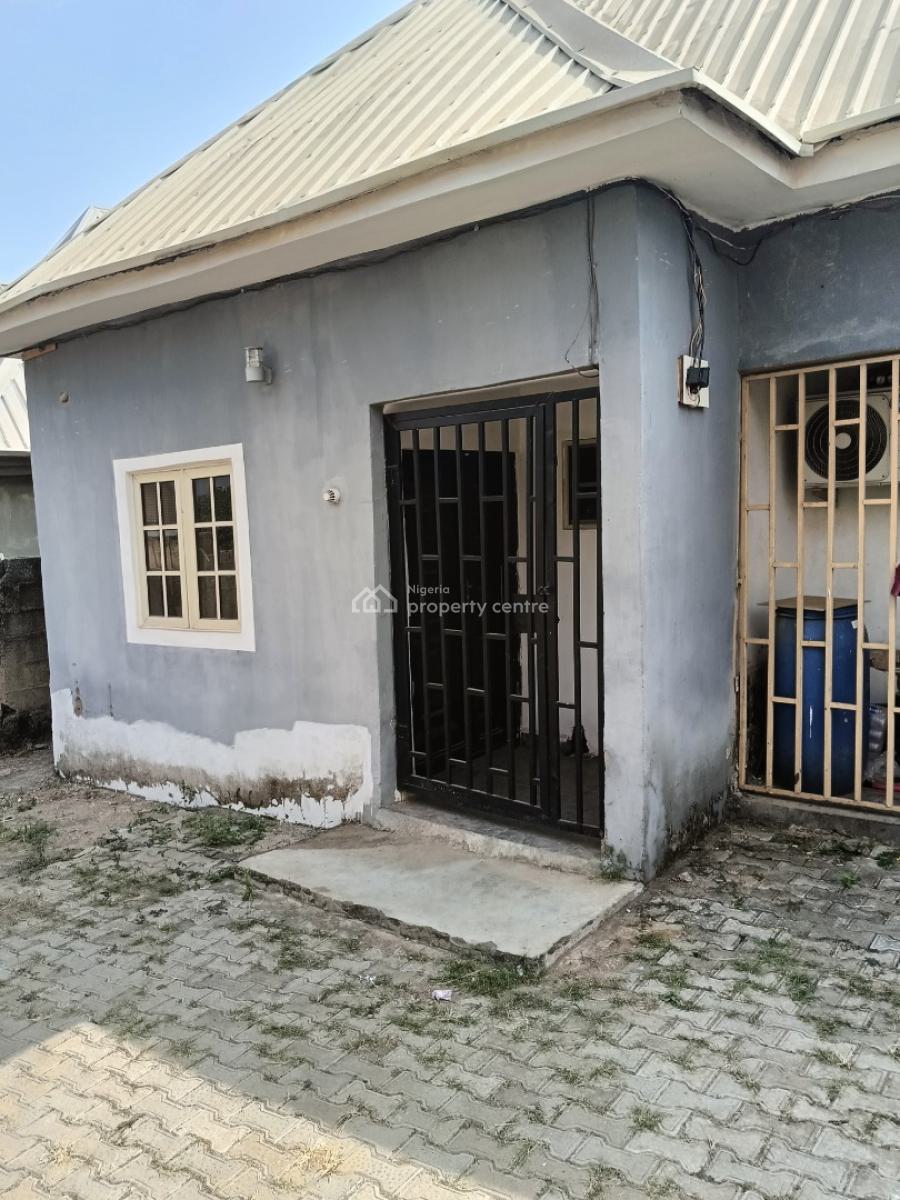 Standard 1 Bedroom Apartment Opp. Dantata Estate, Opposite Dantata Estate Kubwa, Kubwa, Abuja, House for Rent
