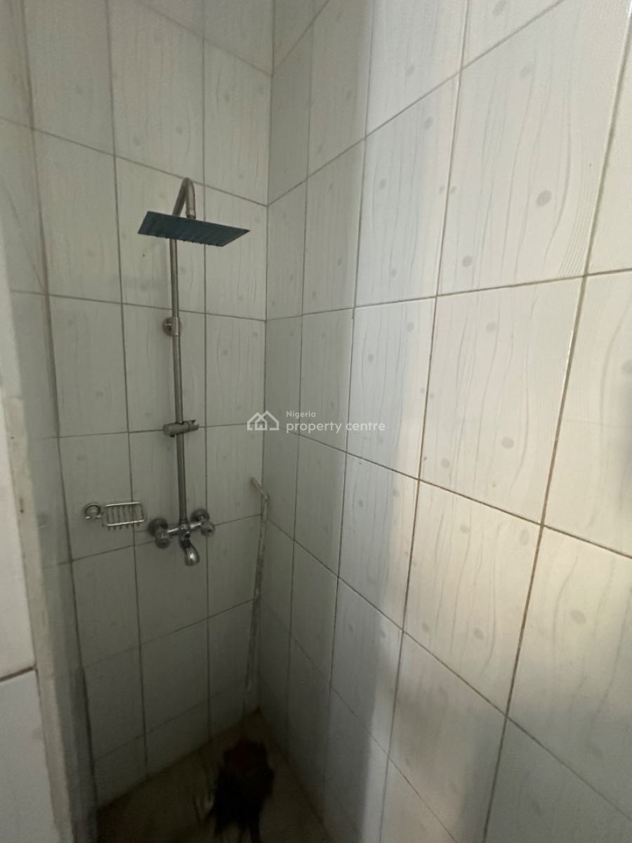 Self Contain Apartment ( Shared Kitchen), 6th Avenue After Charlie Boy, Gwarinpa, Abuja, Self Contain (single Rooms) for Rent