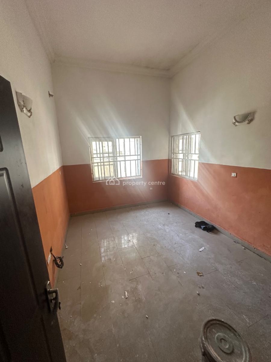 Self Contain Apartment ( Shared Kitchen), 6th Avenue After Charlie Boy, Gwarinpa, Abuja, Self Contain (single Rooms) for Rent