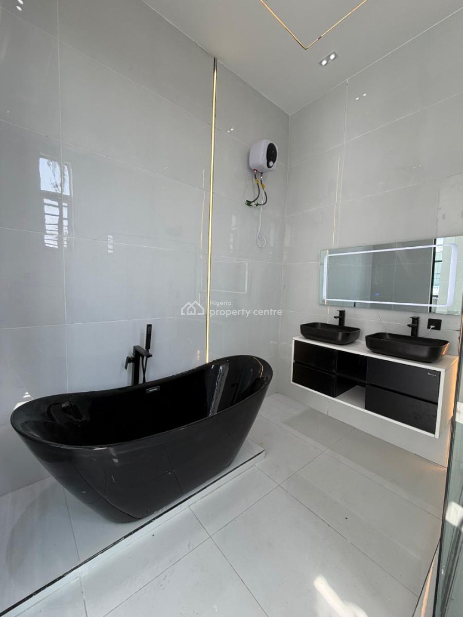 Comtemporary Built 5 Bedroom Fully Detached Duplex with Pool & Bq., Lekki, Lagos, Detached Duplex for Sale