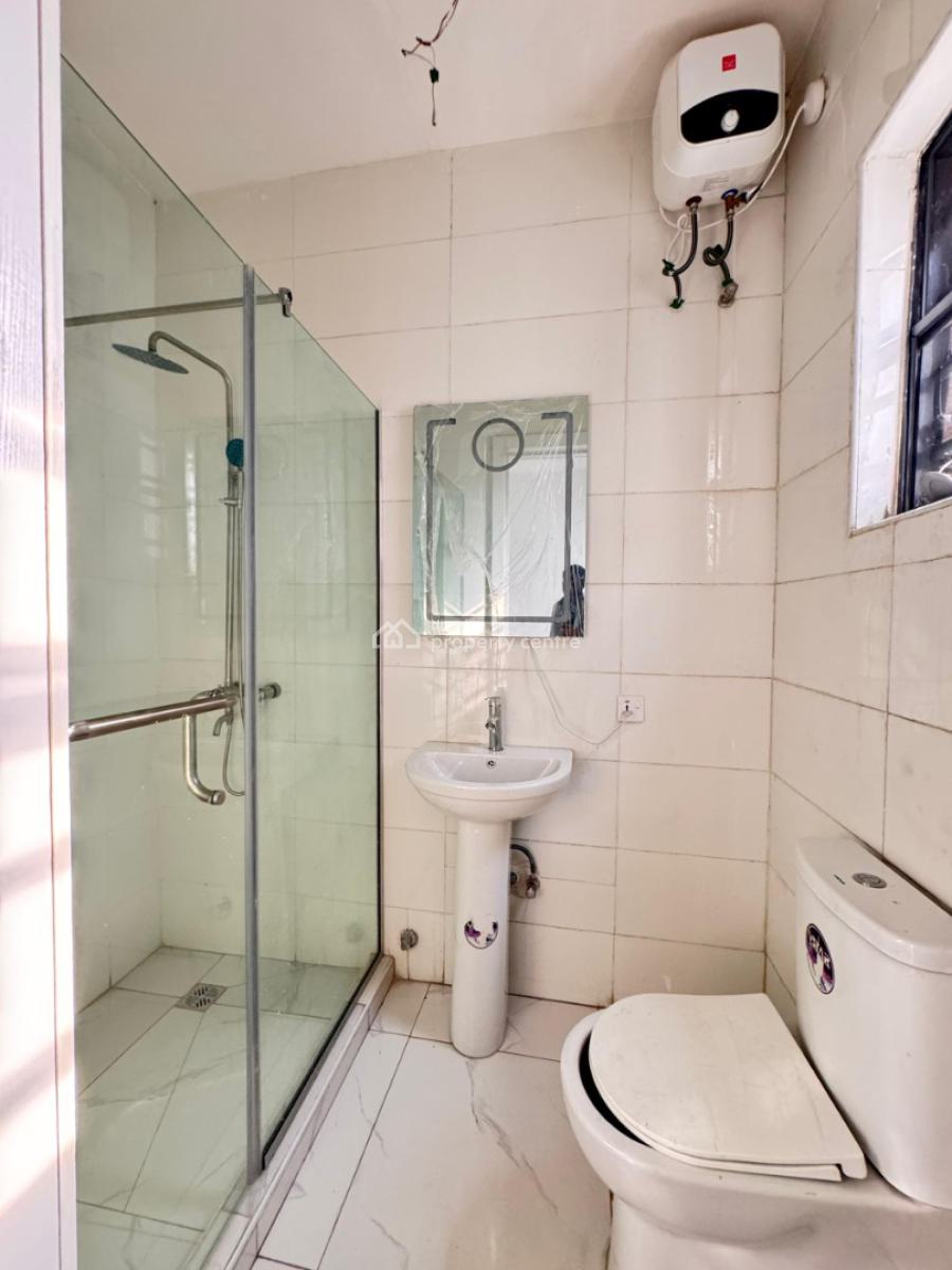 Luxurious Four-bedroom Detached Duplex Featuring a Bq and a Swimming P, Chevron Toll Gate, Orchid, Lekki, Lekki, Lagos, Detached Duplex for Sale