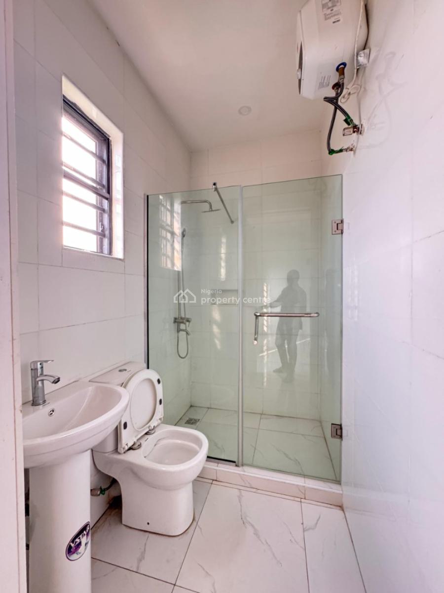 Luxurious Four-bedroom Detached Duplex Featuring a Bq and a Swimming P, Chevron Toll Gate, Orchid, Lekki, Lekki, Lagos, Detached Duplex for Sale