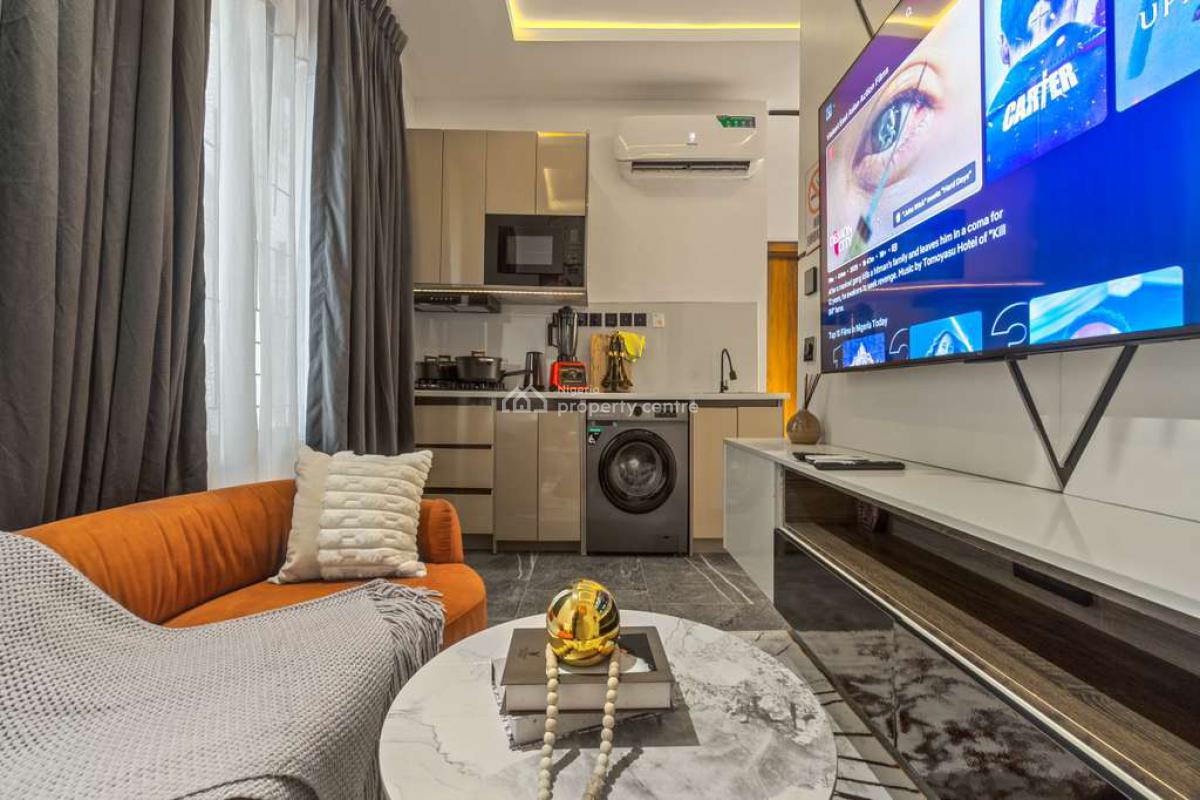 C2 Lovely 2 Bedroom Apartment, Lekki, Lagos, Mini Flat (room and Parlour) Short Let