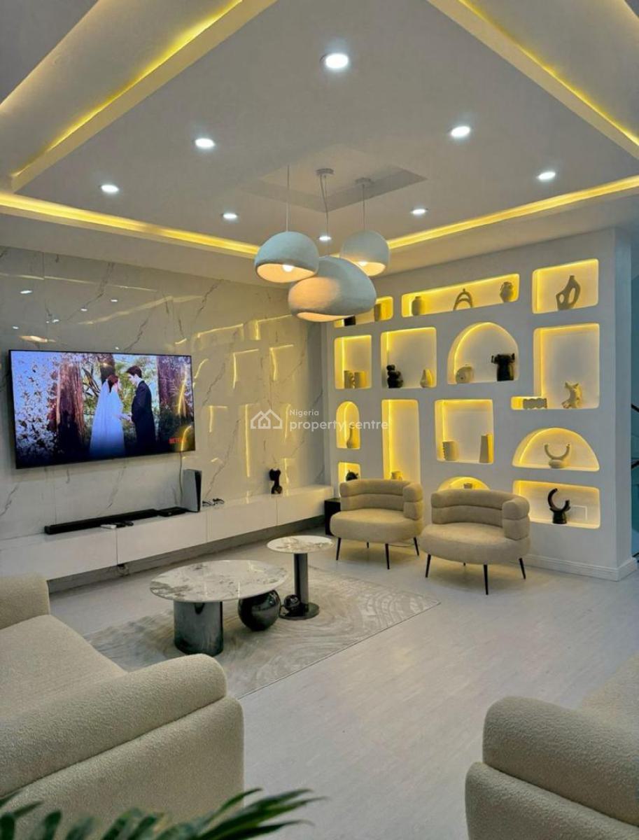 Four Bedroom Deluxe Apartment, Lekki, Lagos, Mini Flat (room and Parlour) Short Let