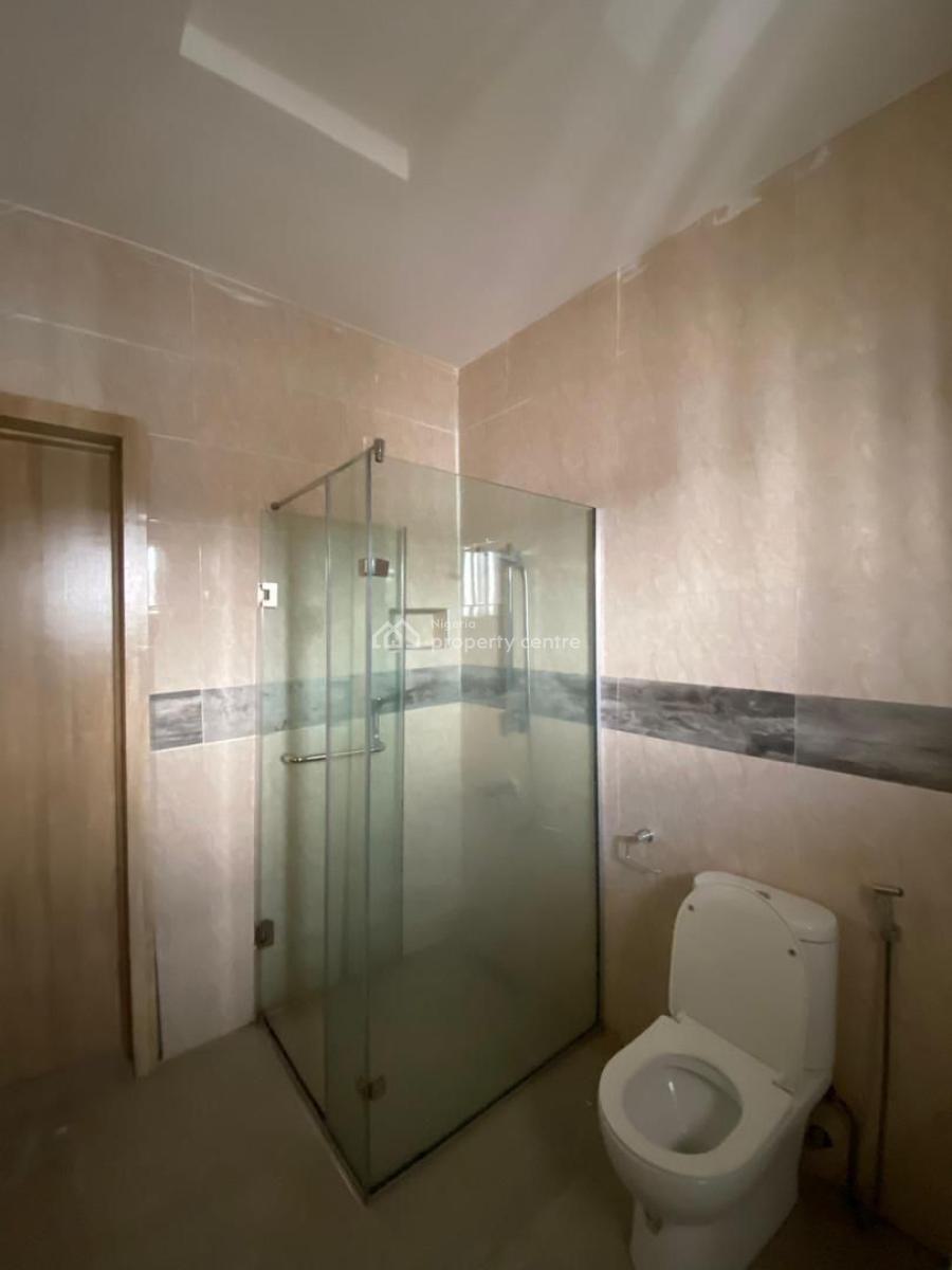 an Impeccable 3 Bedroom Terraced Duplex with Bq, Gym, Swimmi, Vgc, Lekki, Lagos, Terraced Duplex for Sale