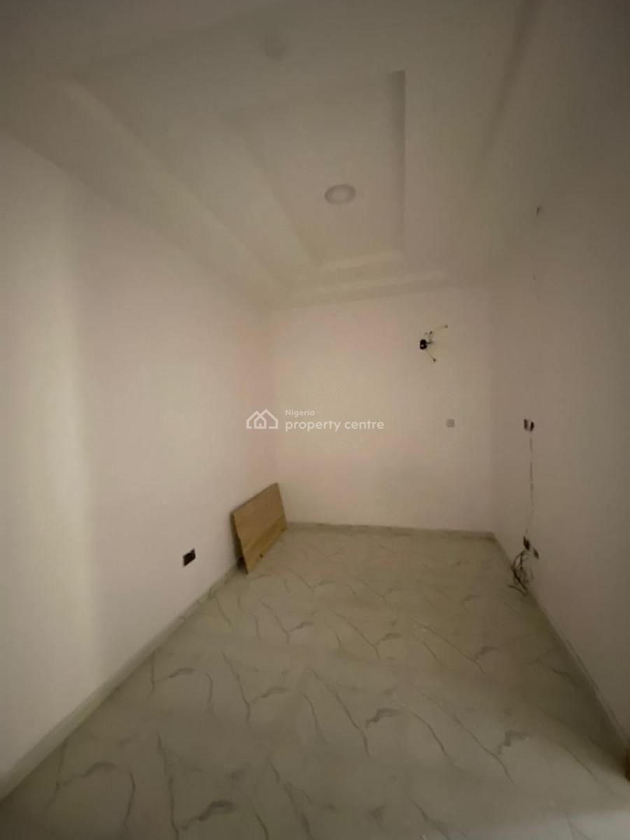 an Impeccable 3 Bedroom Terraced Duplex with Bq, Gym, Swimmi, Vgc, Lekki, Lagos, Terraced Duplex for Sale