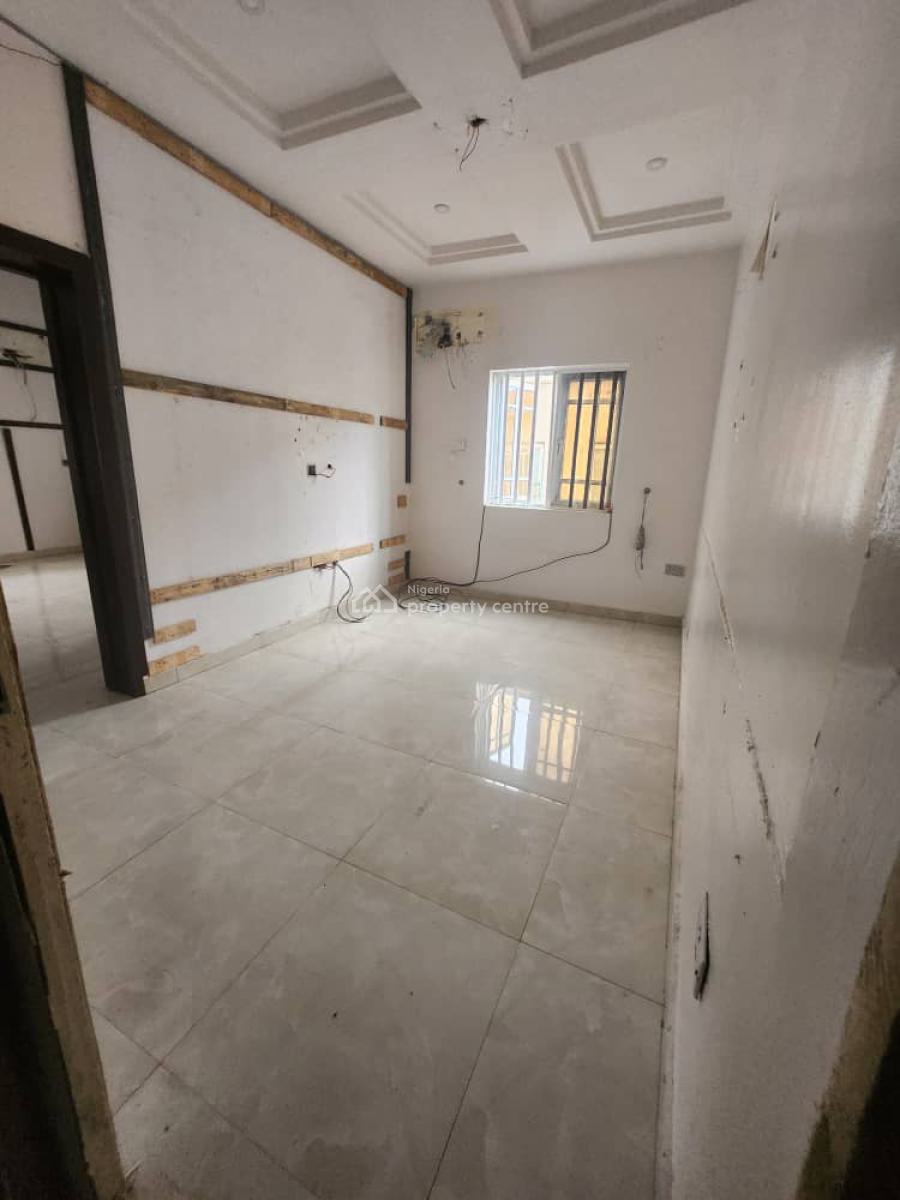 Spacious 1-bedroom Mini Flat Upstairs with Personal Open Plan Kitchen, Lekki, Lagos, Mini Flat (room and Parlour) for Rent