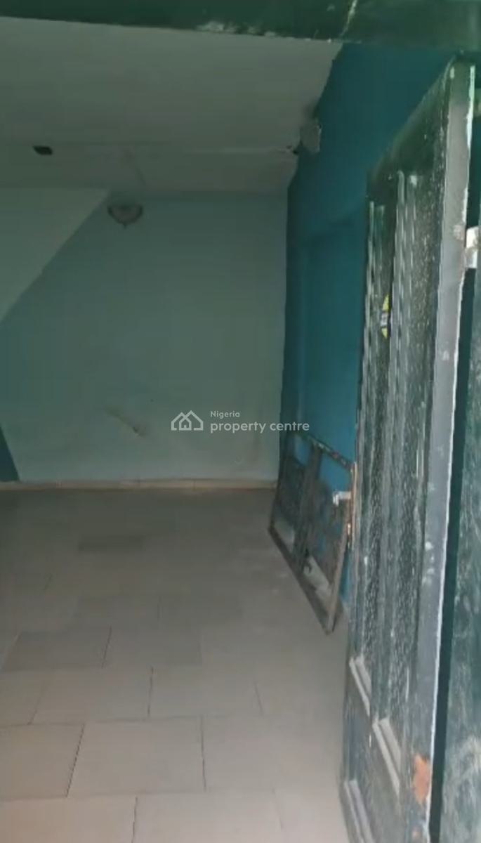 Clean Mini Flat in a Good Location Trekkaable to The Bustop, Mile 12/owode Elede, Mile 12, Kosofe, Lagos, Mini Flat (room and Parlour) for Rent