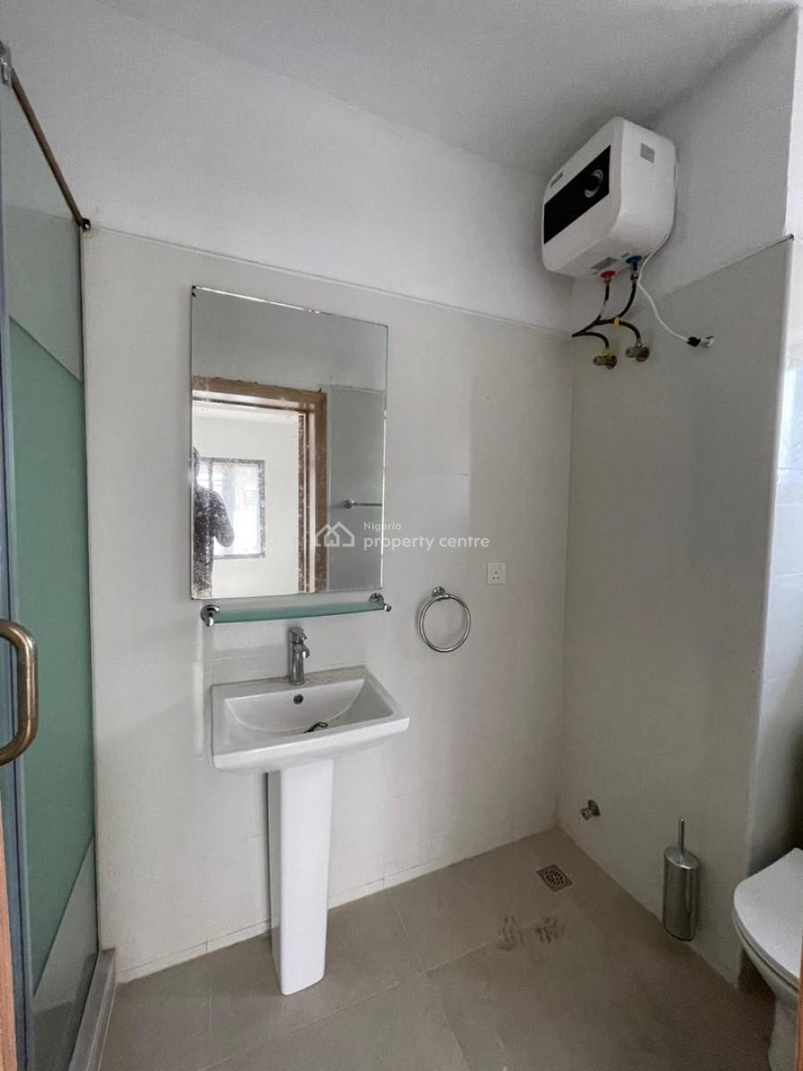 Luxurious 1 Bedroom Apartment, Ologolo, Lekki Phase 1, Lekki, Lagos, Flat / Apartment for Rent
