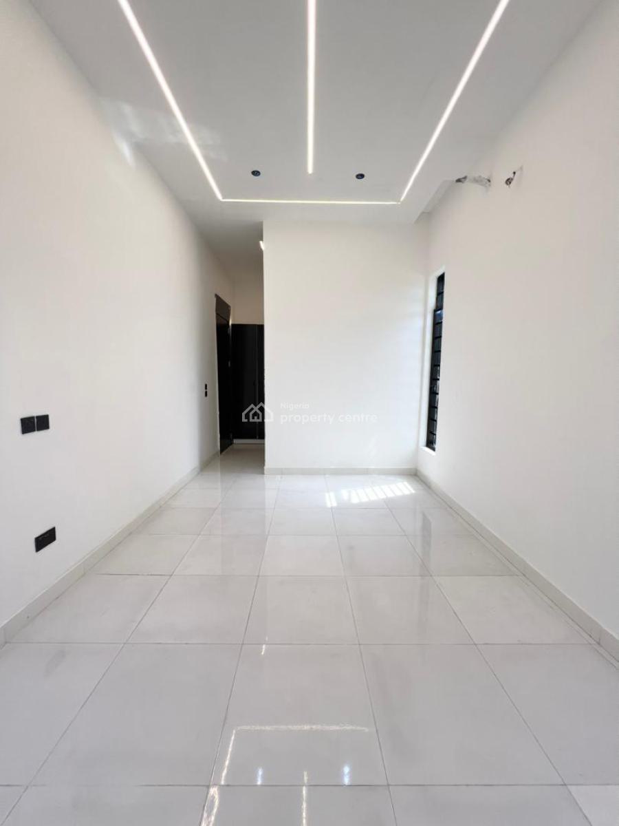 Luxury 5bedroom Fully Detached Duplex with Bq, Pool in a Secure Estate, Chevron, Lekki, Lagos, Detached Duplex for Sale