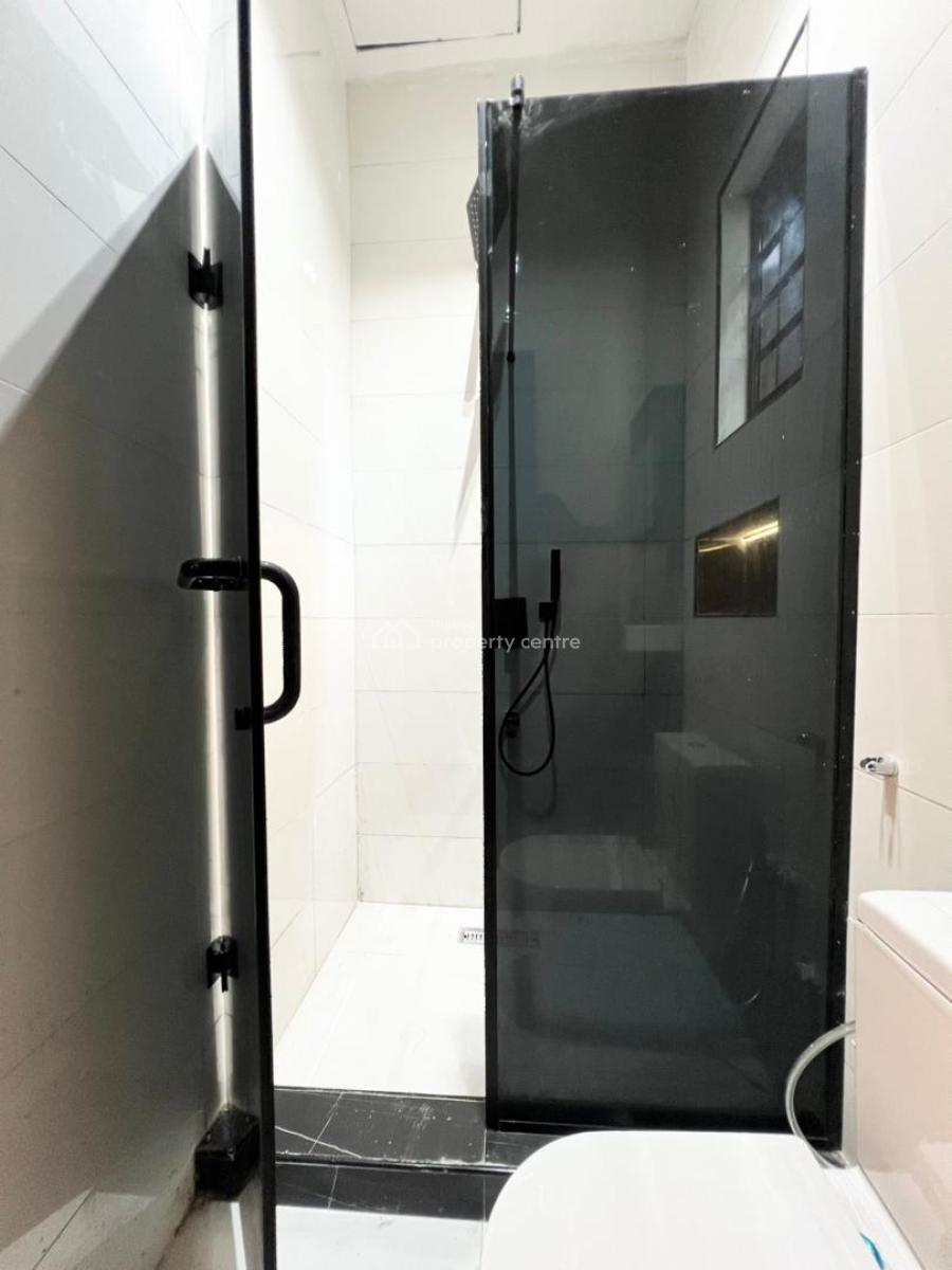 Luxury 5bedroom Fully Detached Duplex with Bq, Pool in a Secure Estate, Chevron, Lekki, Lagos, Detached Duplex for Sale