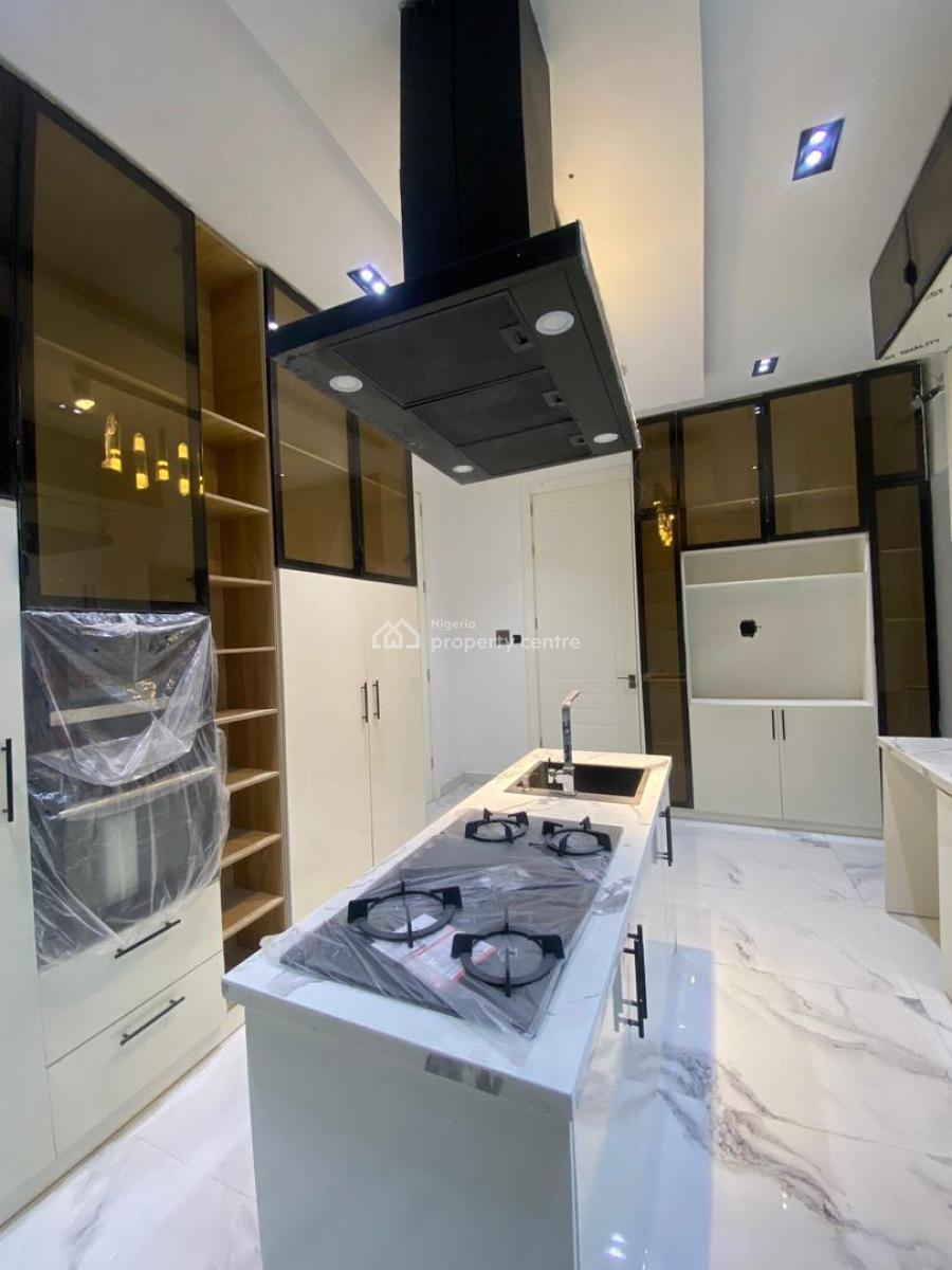 5 Bedroom Fully Detached Duplex + Bq, Lekki Phase 1, Lekki, Lagos, Flat / Apartment for Sale