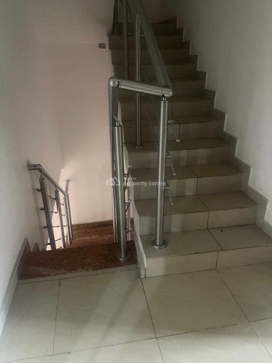 Standard  4 Bedroom Terrace with Bq, Osakpa London, Lekki, Lagos, House for Rent